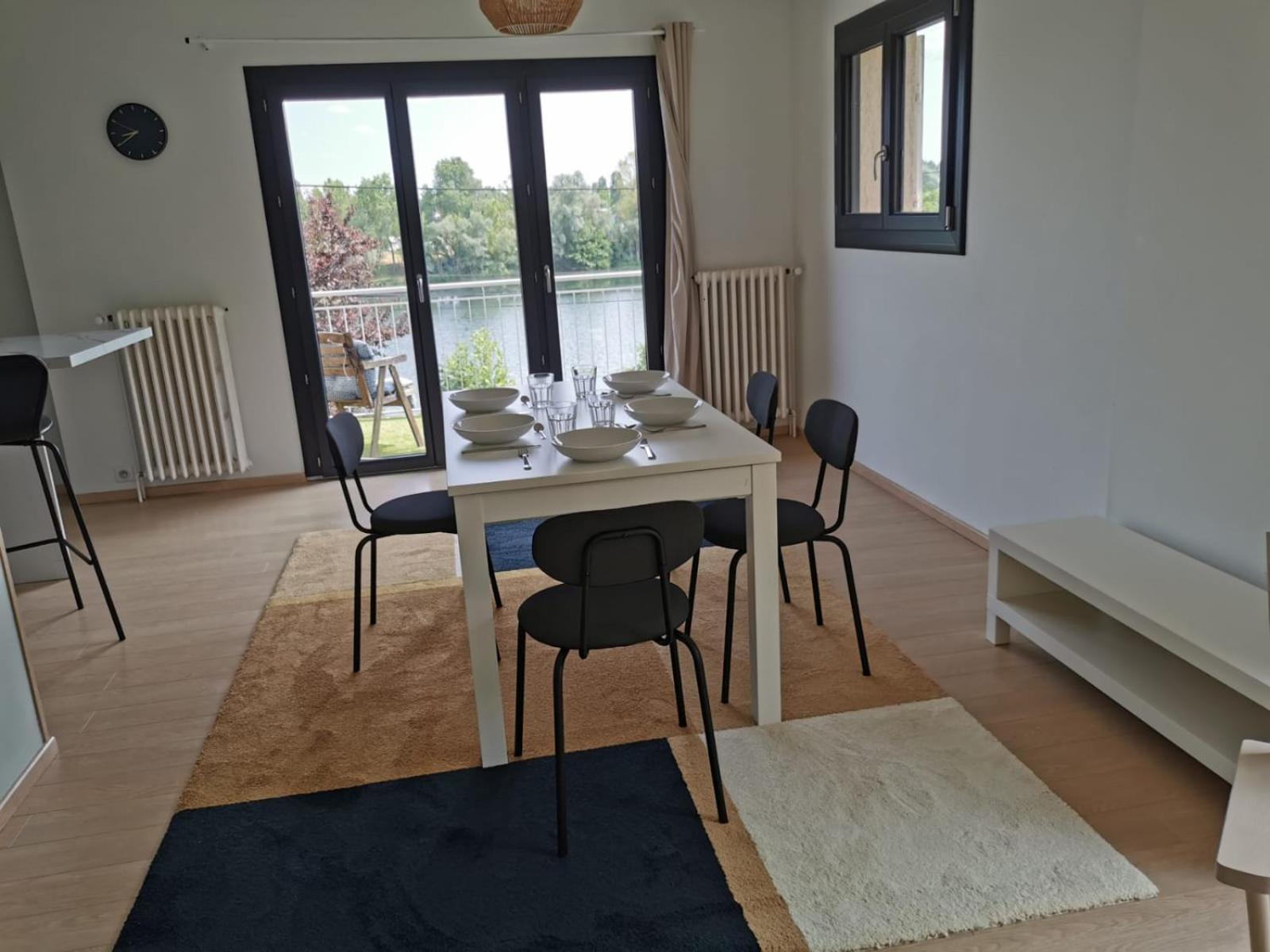 La Rive Du Doubs - 2 Chambres - 5 Pers - 56, Chemin Du Canal Du Rhone Au Rhin Ντολ Εξωτερικό φωτογραφία