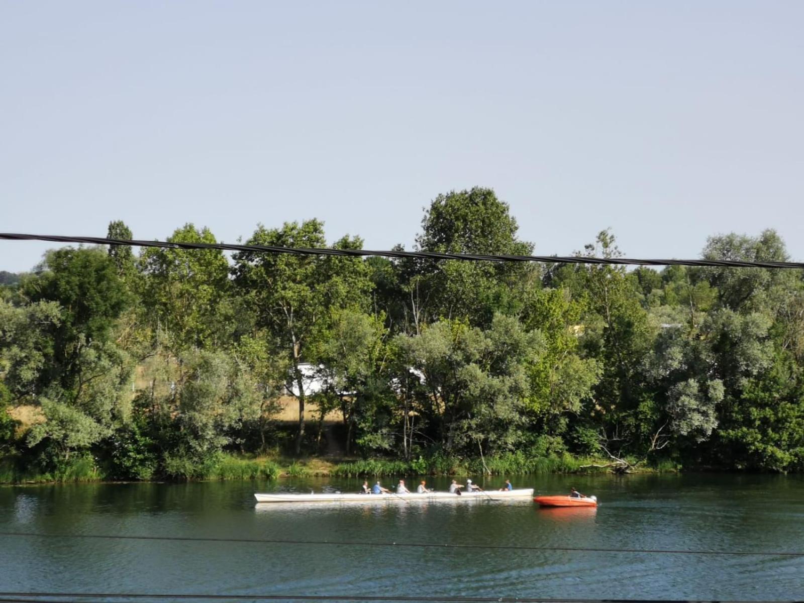 La Rive Du Doubs - 2 Chambres - 5 Pers - 56, Chemin Du Canal Du Rhone Au Rhin Ντολ Εξωτερικό φωτογραφία